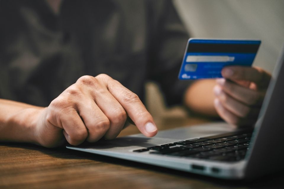 Cartão de Crédito Sem Conta em Banco: Como Fazer?