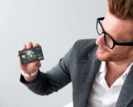 Bradesco prorroga campanha de isenção de anuidade em cartão de crédito