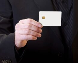 Cartão de crédito para Investidor: 14 Melhores para solicitar online!