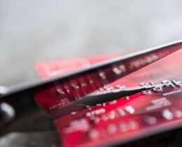 Como cancelar o cartão de crédito Santander? Entenda!