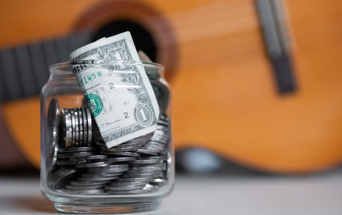 Como ganhar dinheiro com música: descubra 6 formas eficazes!