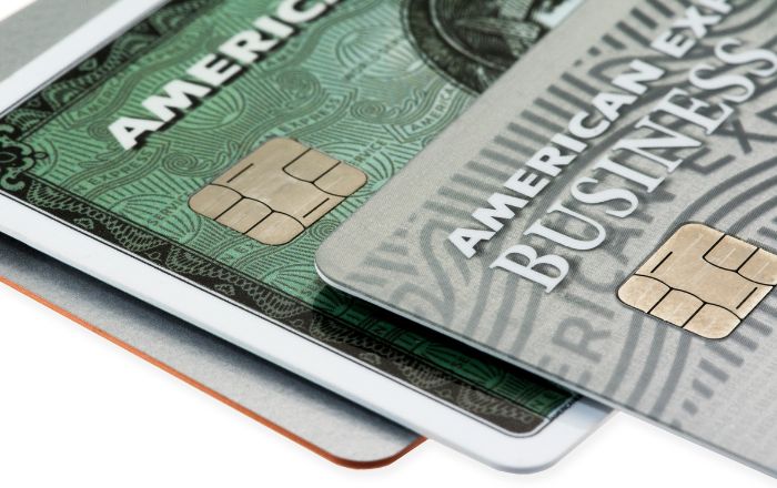 Santander promove cartões American Express com 1ª anuidade grátis para novos clientes