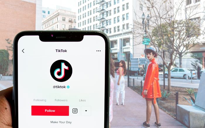 Como baixar vídeos do TikTok: aprenda com dicas práticas!