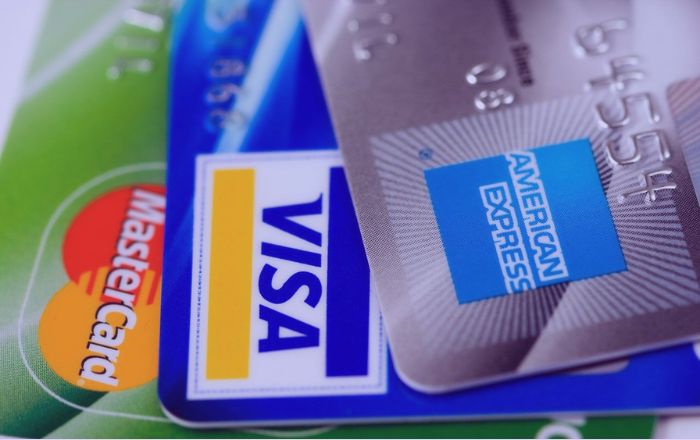 Operadora de cartão de crédito: o que é? Entenda como funciona!