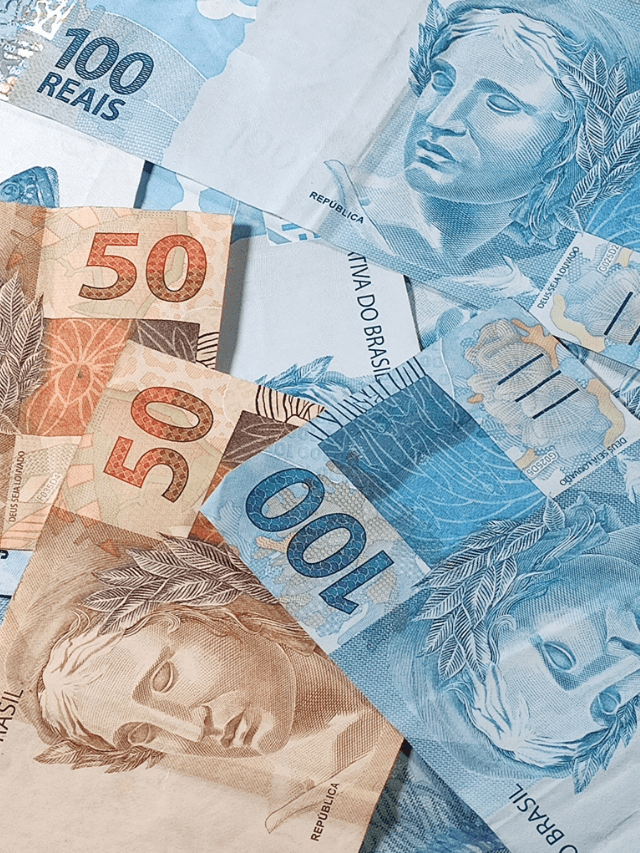 Quando será paga a 2ª parcela do 13° salário? Descubra e saiba o valor!