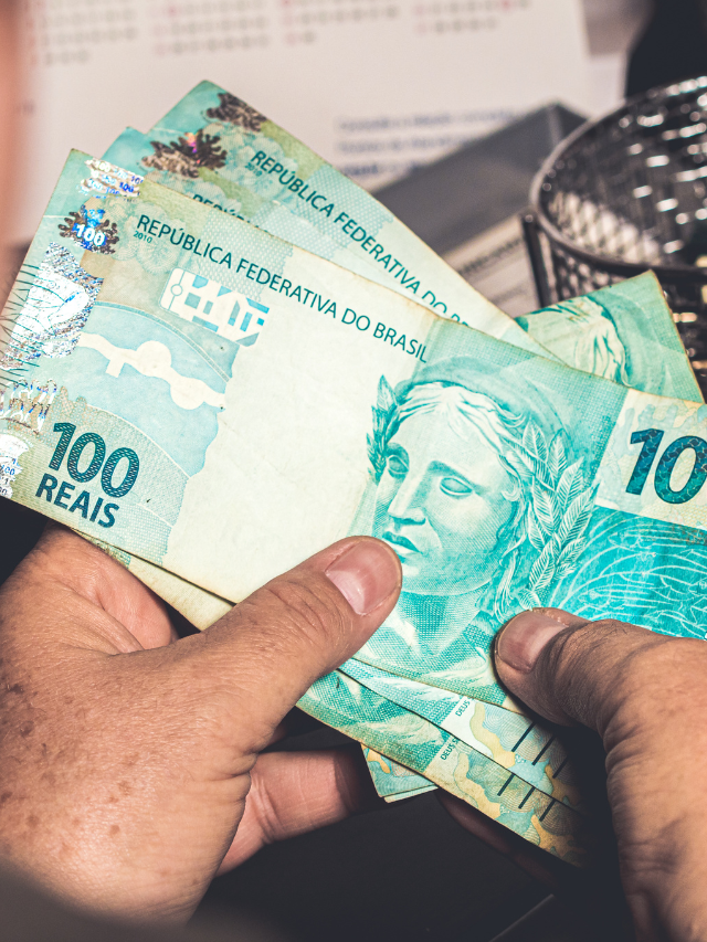 INSS inicia pagamentos de 13° salário a aposentados e pensionistas